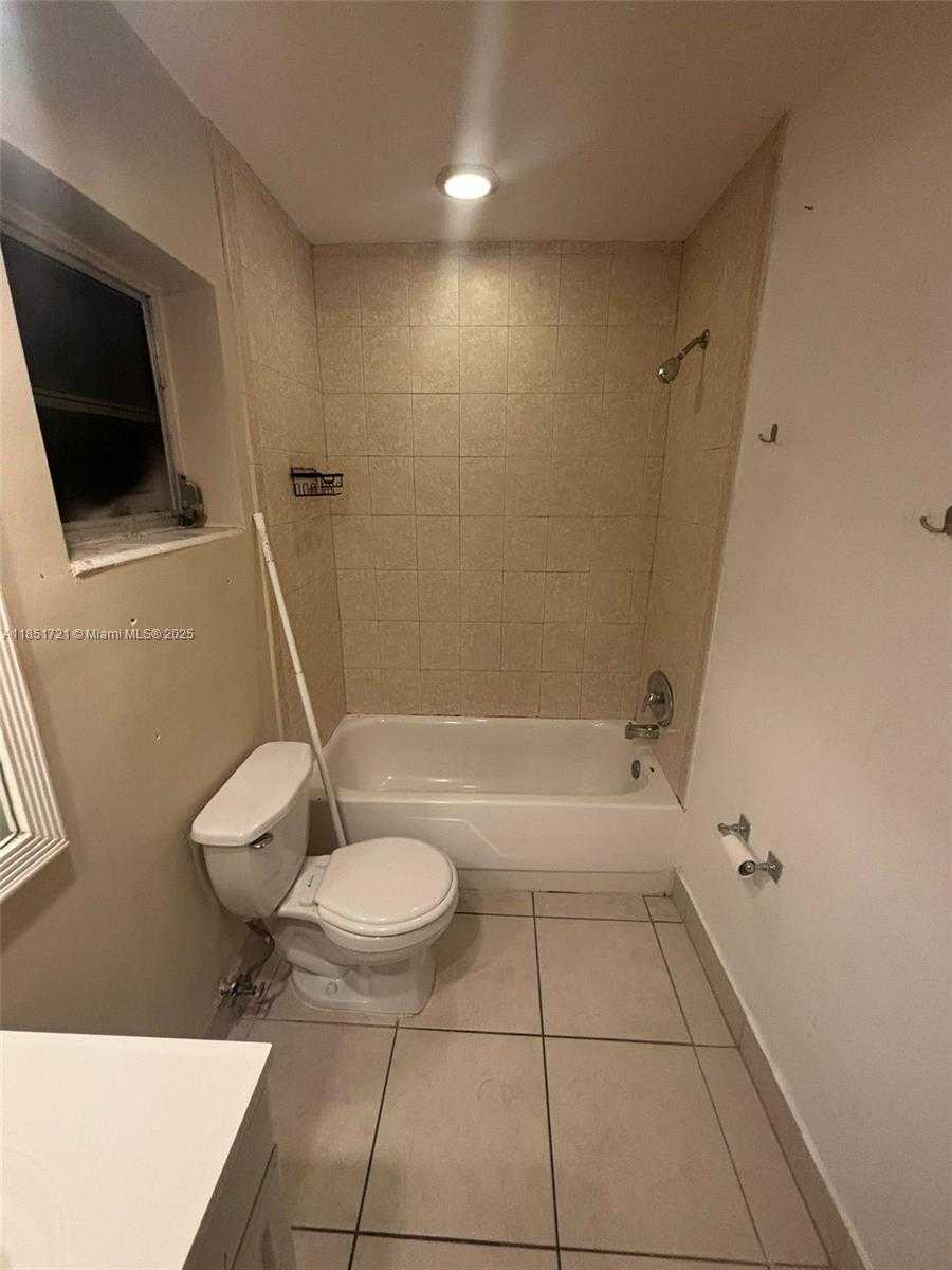 Small Image of 7370 SOUTH WEST 82ND ST #E217, Miami Number 14
