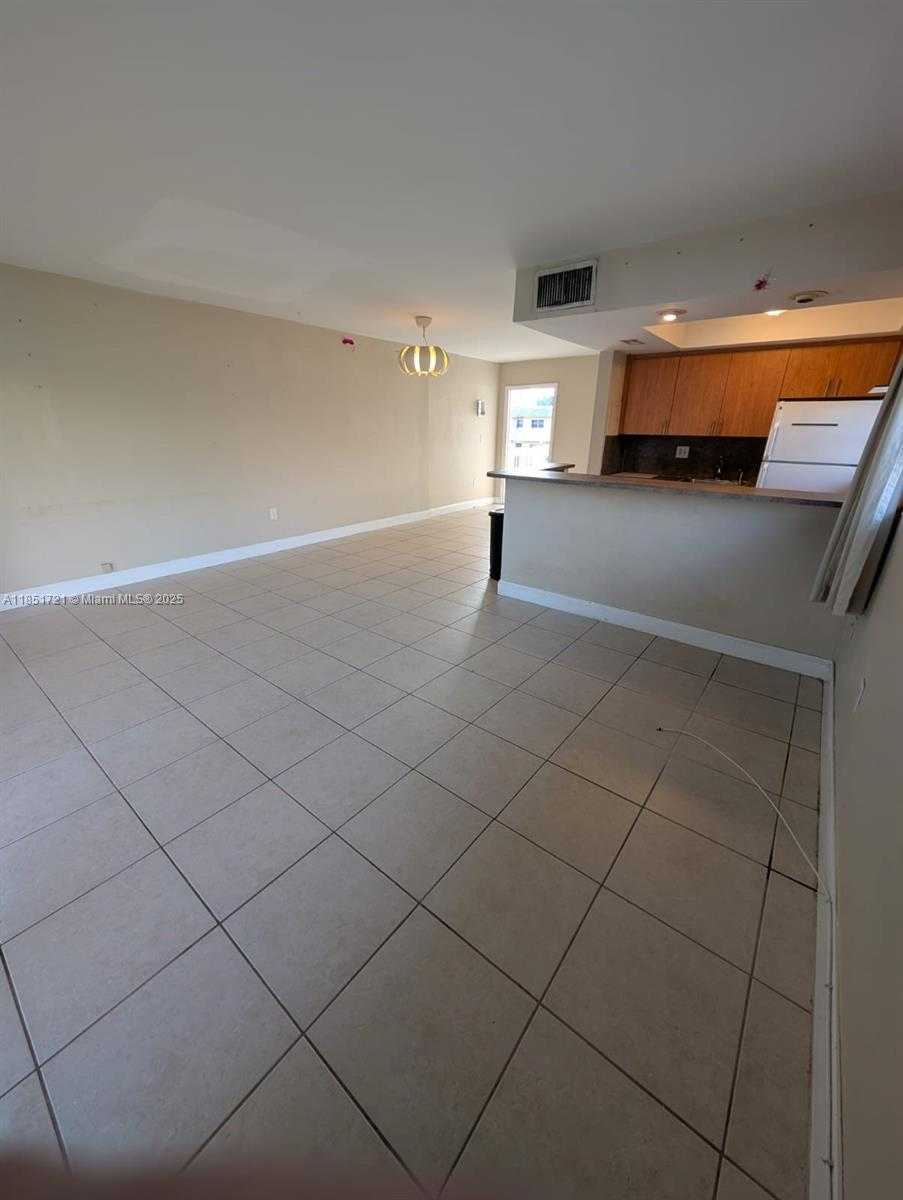Small Image of 7370 SOUTH WEST 82ND ST #E217, Miami Number 5