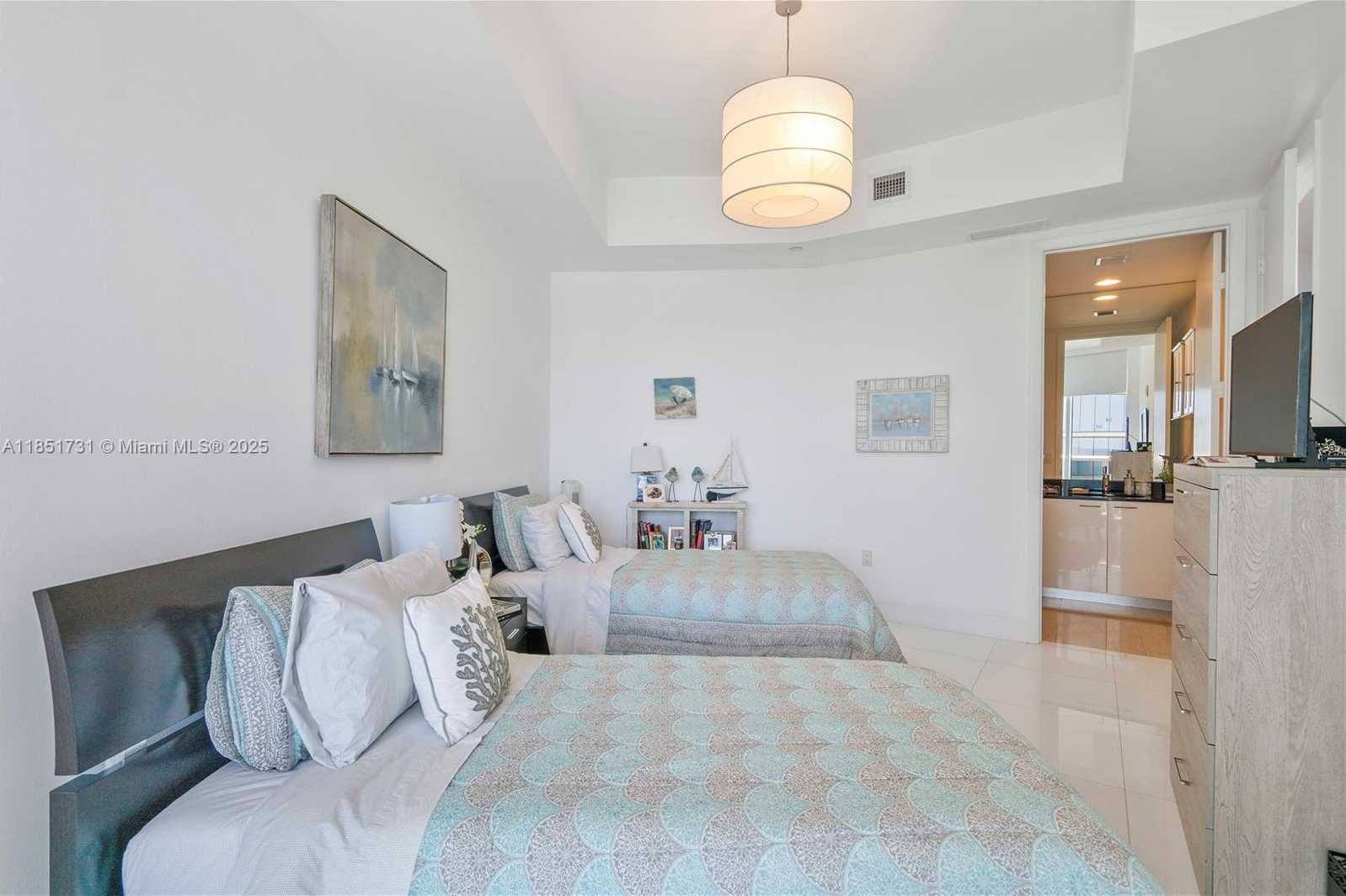 Small Image of 15811 COLLINS AVE #607, Sunny Isles Beach Number 12
