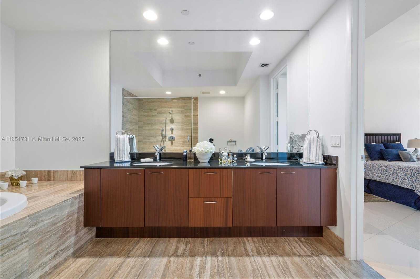 Small Image of 15811 COLLINS AVE #607, Sunny Isles Beach Number 17