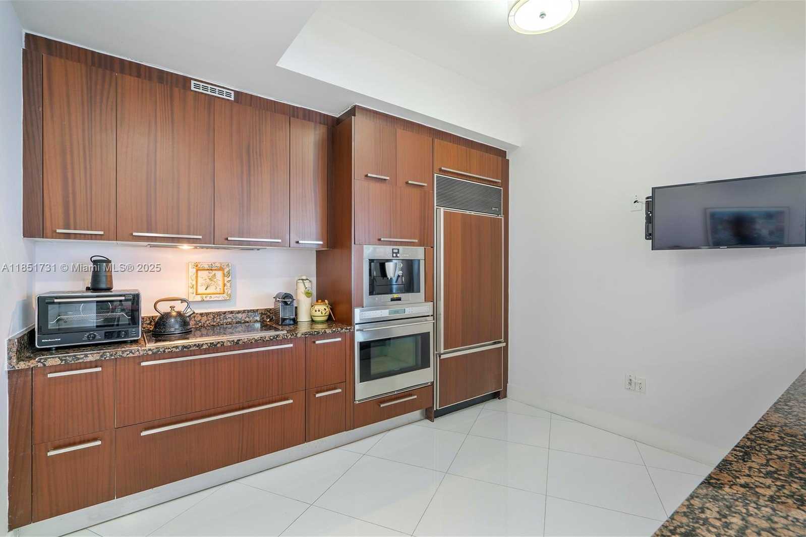 Small Image of 15811 COLLINS AVE #607, Sunny Isles Beach Number 22