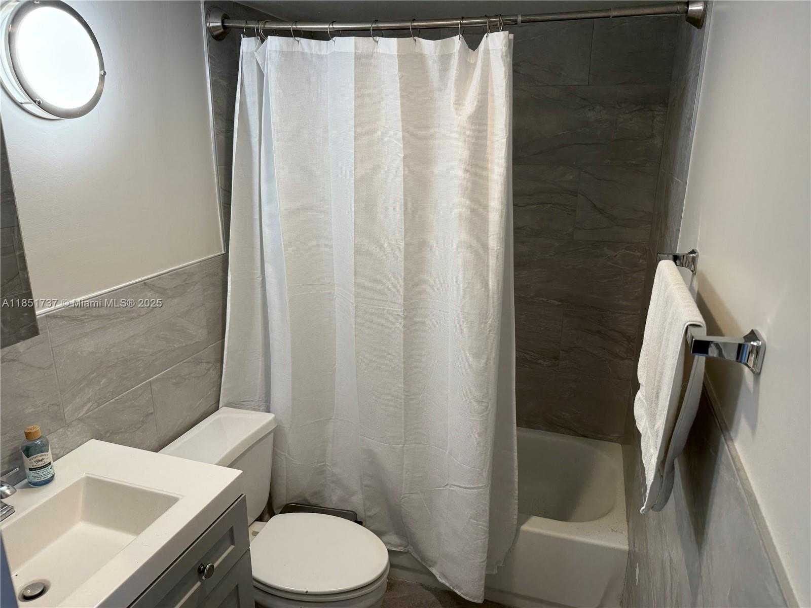 Small Image of 2100 SANS SOUCI BLVD #B1406, North Miami Number 9