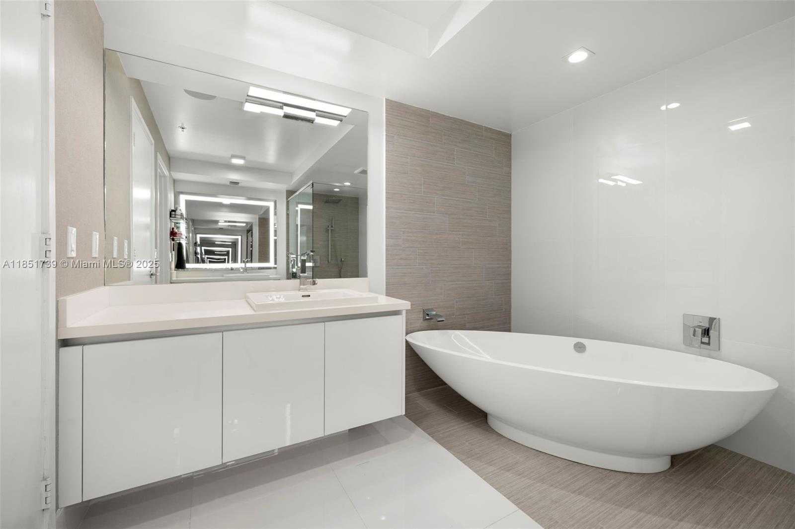 Small Image of 300 SUNNY ISLES BLVD #4-902, Sunny Isles Beach Number 36