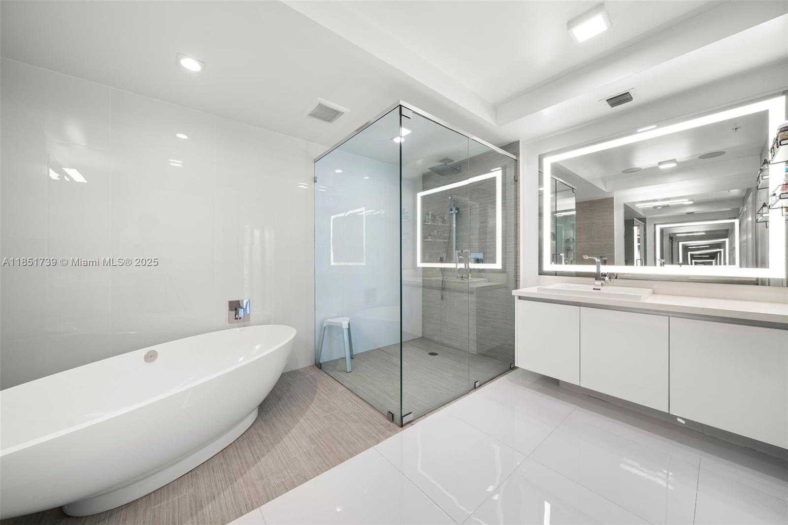 Small Image of 300 SUNNY ISLES BLVD #4-902, Sunny Isles Beach Number 39