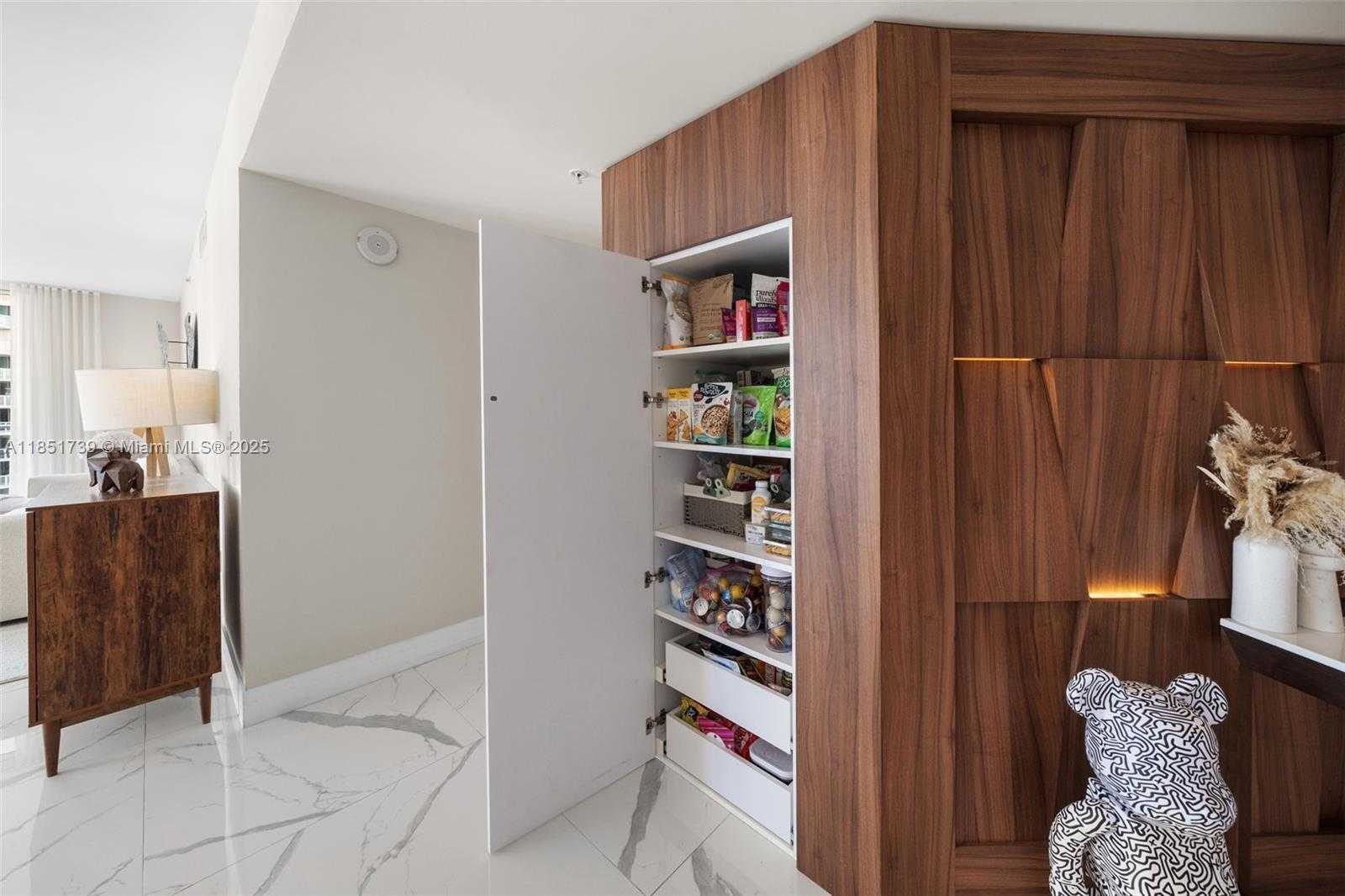 Small Image of 300 SUNNY ISLES BLVD #4-902, Sunny Isles Beach Number 6