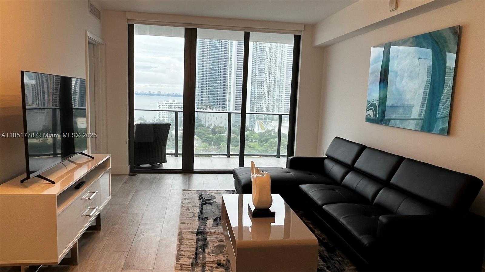 Small Image of Miami Number 2