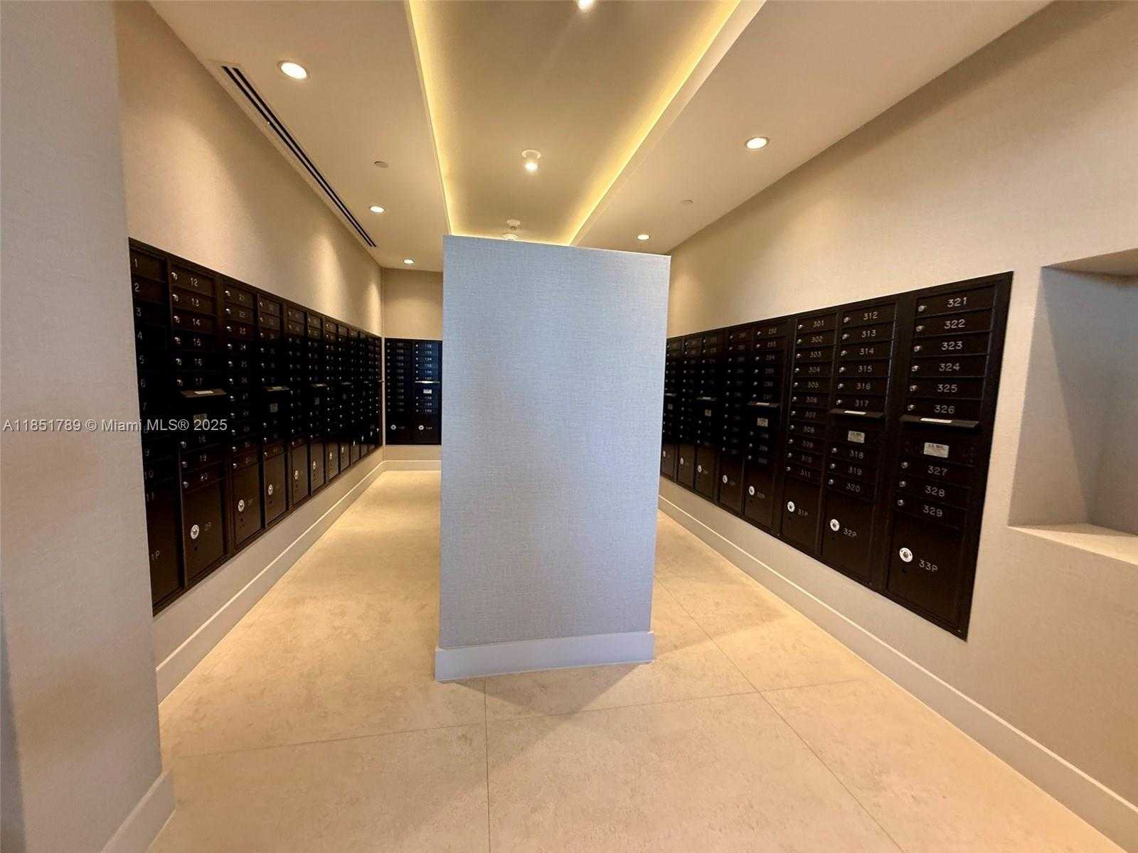 Small Image of 700 NORTH EAST 24TH ST #606, Miami Number 26