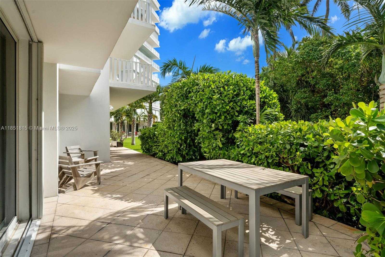 Small Image of 200 OCEAN LANE DR #108, Key Biscayne Number 30
