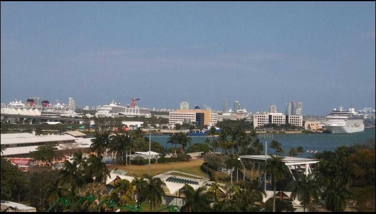 Small Image of Miami Number 19