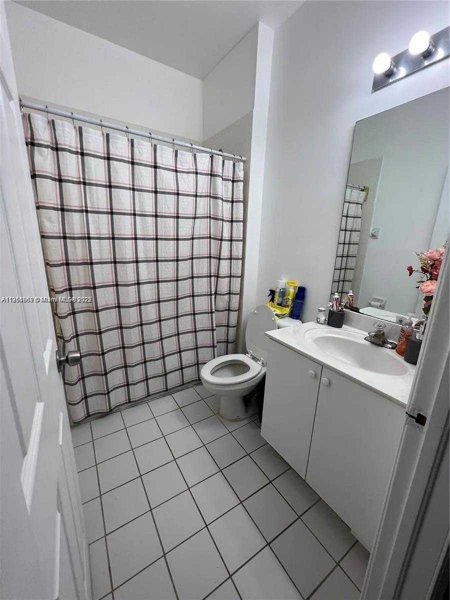 Small Image of 427 NORTH EAST 21ST TER, Homestead Number 8