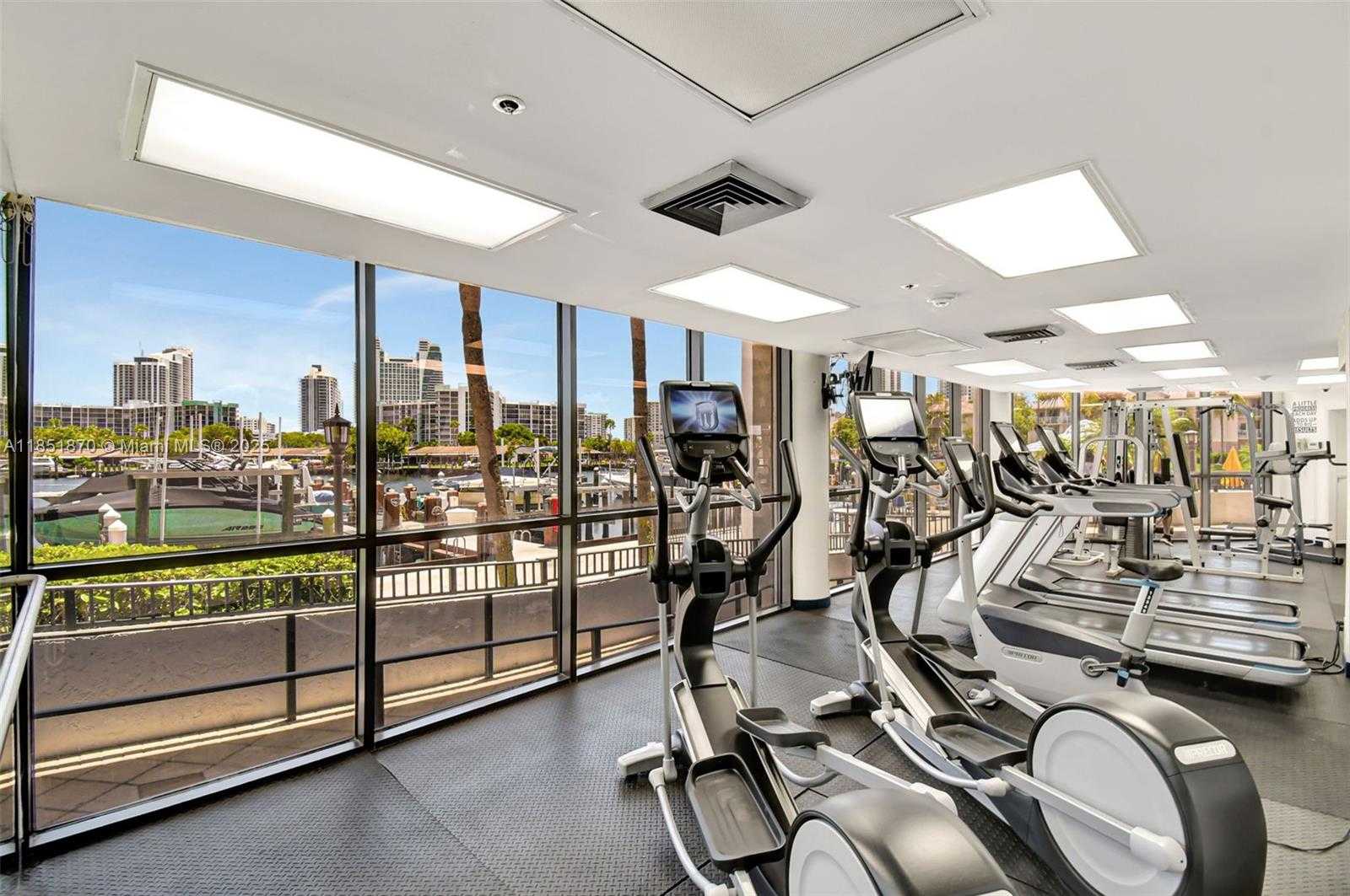 Small Image of 300 THREE ISLANDS BLVD #518, Hallandale Beach Number 32