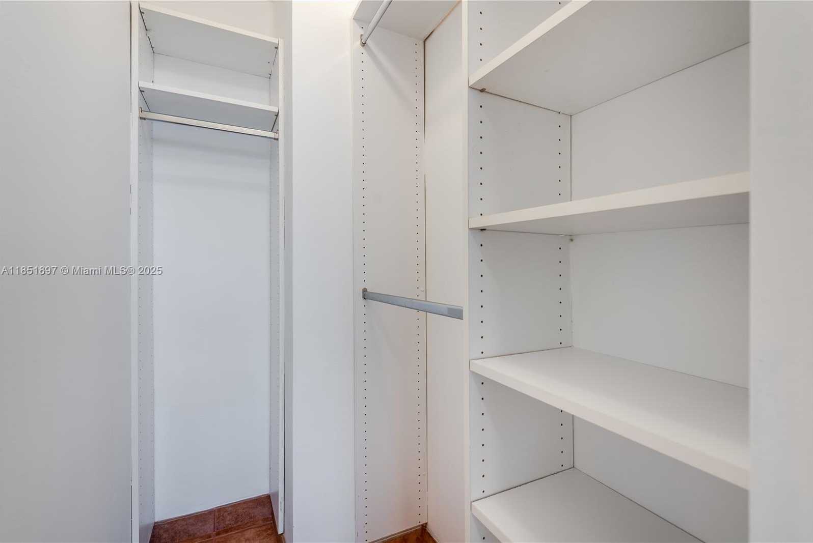 Small Image of 3180 SOUTH OCEAN DR #310, Hallandale Beach Number 26