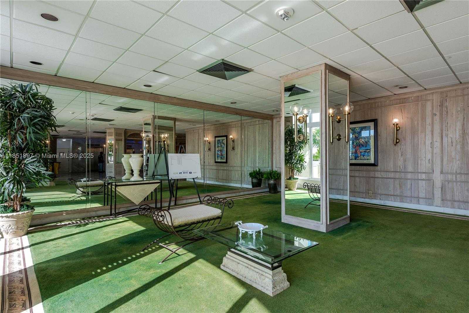 Small Image of 3180 SOUTH OCEAN DR #310, Hallandale Beach Number 31