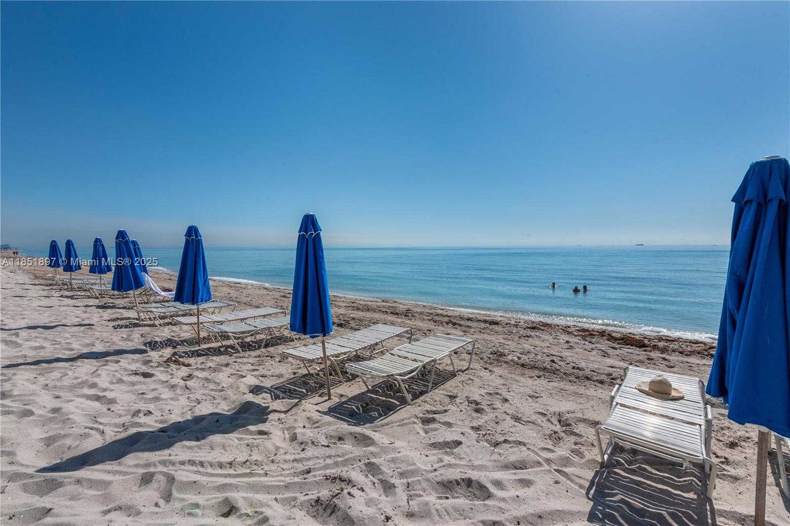 Small Image of 3180 SOUTH OCEAN DR #310, Hallandale Beach Number 41