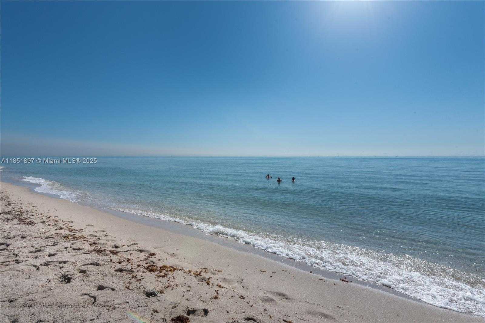 Small Image of 3180 SOUTH OCEAN DR #310, Hallandale Beach Number 42