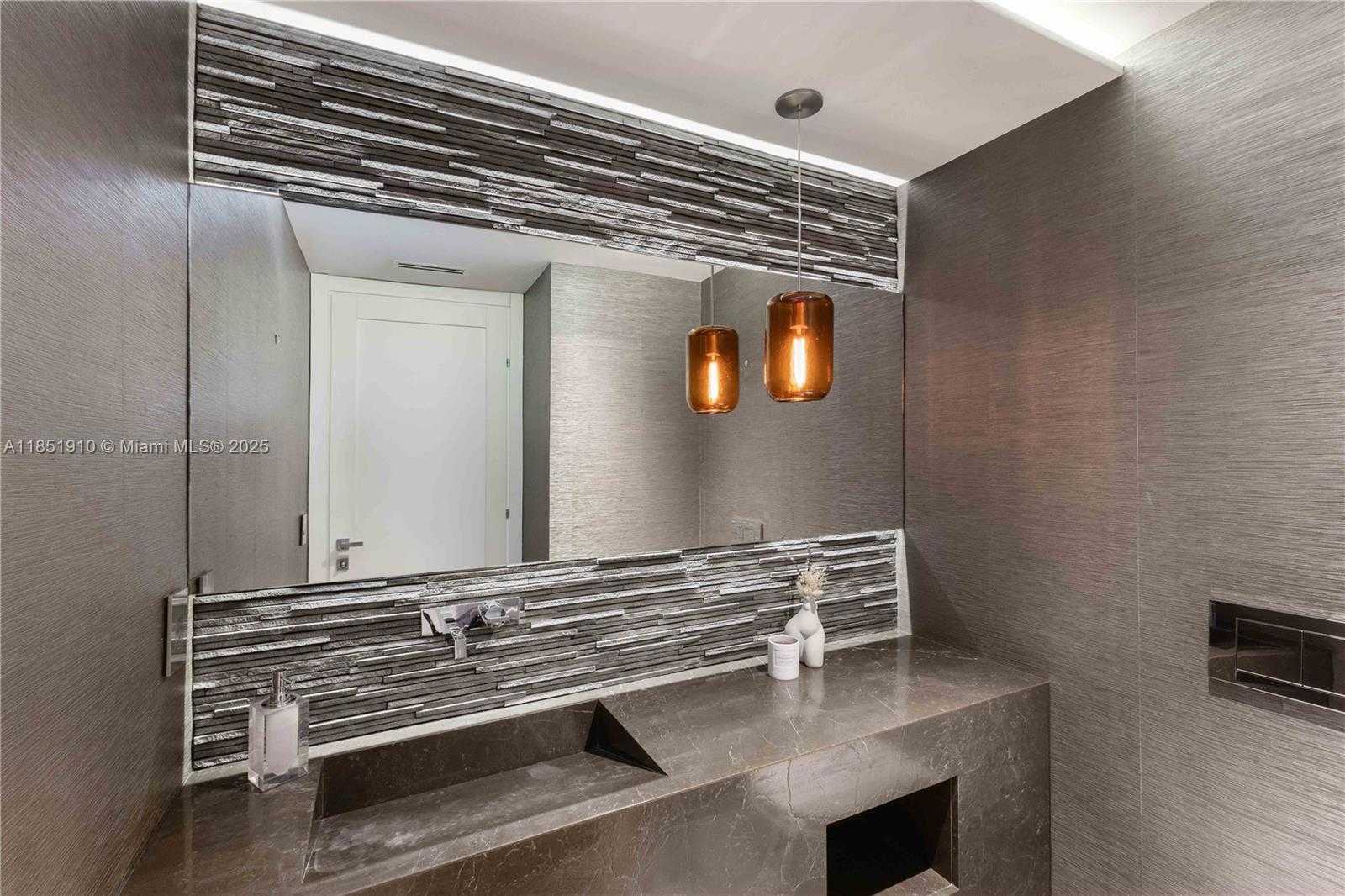 Small Image of 1331 BRICKELL BAY DR #909, Miami Number 11