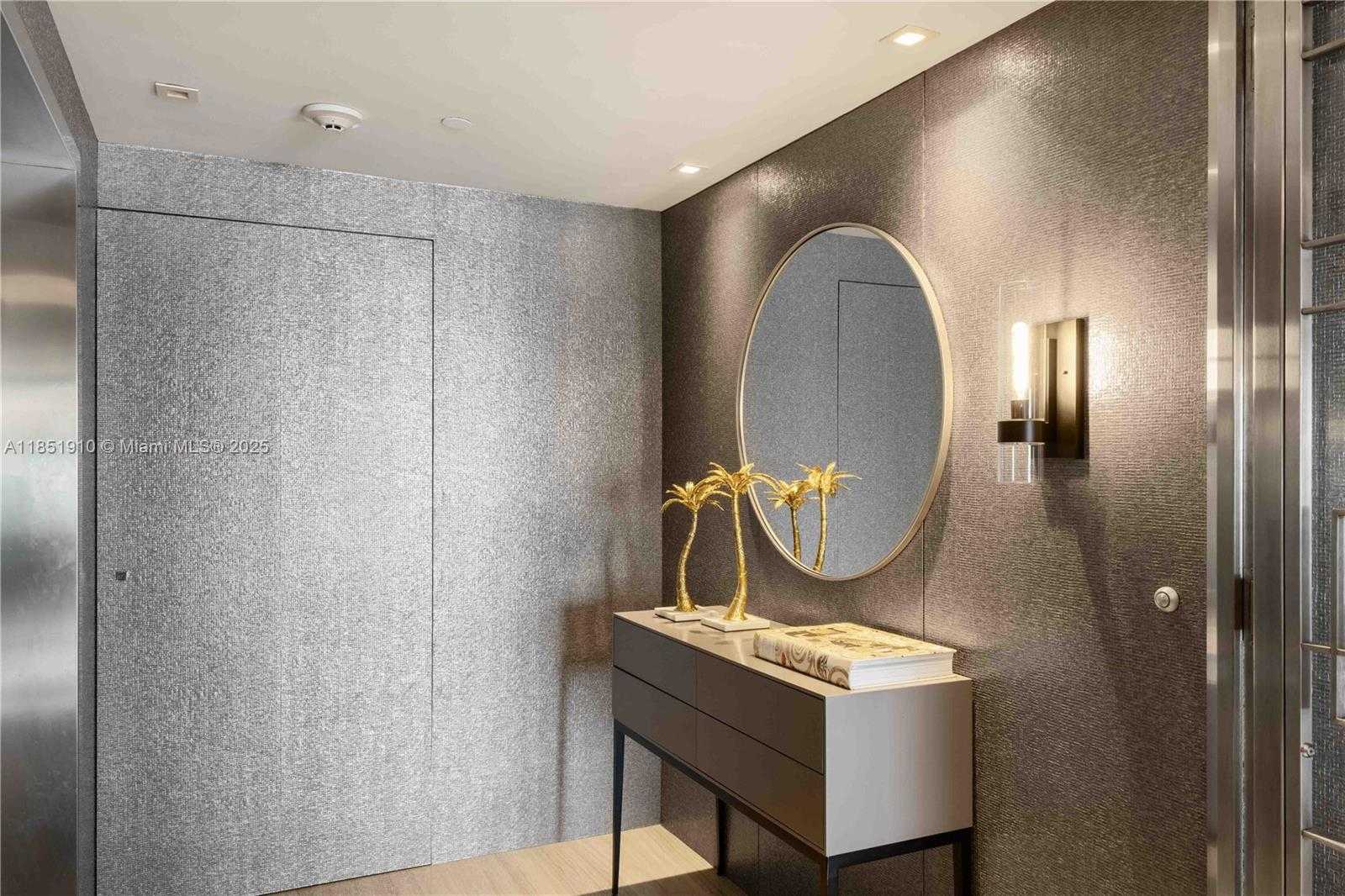 Small Image of 1331 BRICKELL BAY DR #909, Miami Number 3