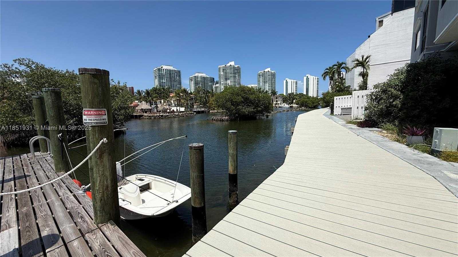 Small Image of 399 POINCIANA DR #1215, Sunny Isles Beach Number 49