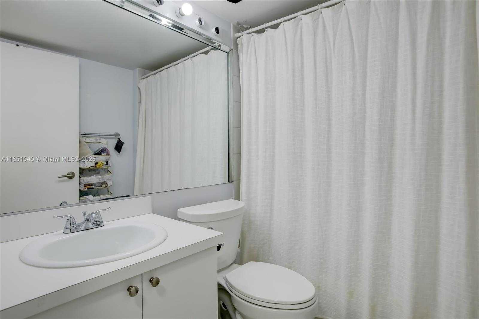 Small Image of 3300 NORTH EAST 191ST ST #114, Aventura Number 14