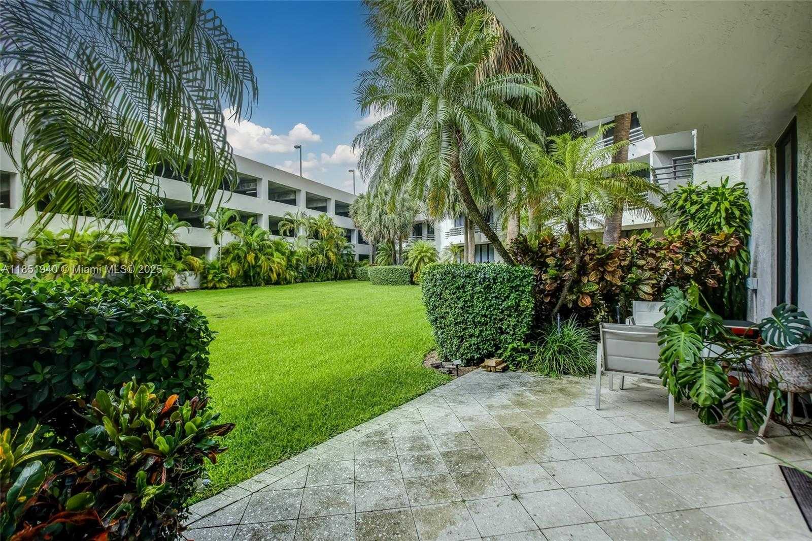 Small Image of 3300 NORTH EAST 191ST ST #114, Aventura Number 27