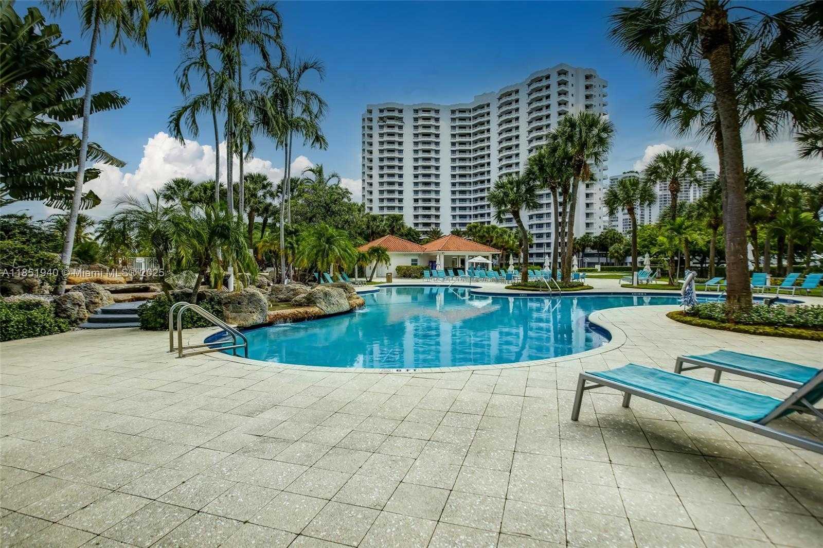 Small Image of 3300 NORTH EAST 191ST ST #114, Aventura Number 38
