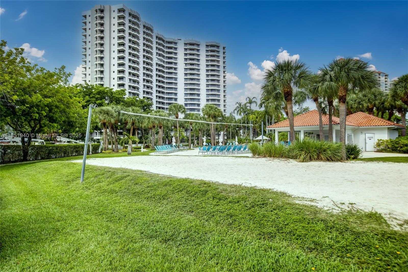 Small Image of 3300 NORTH EAST 191ST ST #114, Aventura Number 40