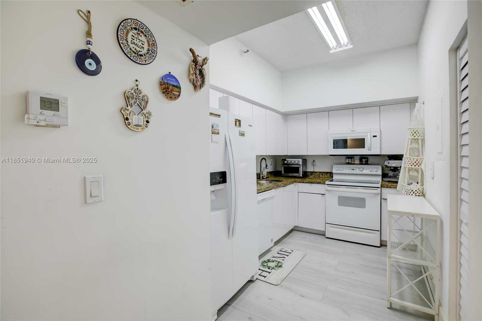 Small Image of 3300 NORTH EAST 191ST ST #114, Aventura Number 9