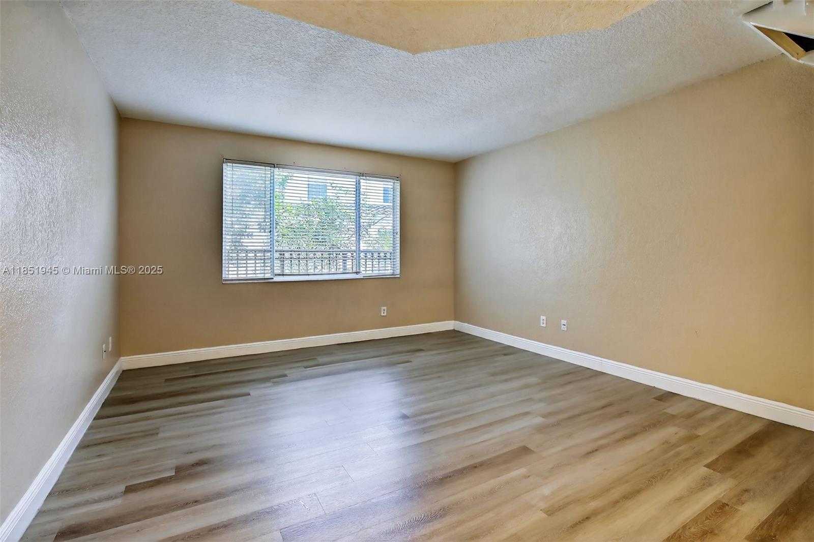 Small Image of 781 SOUTH WEST 148TH AVE #1506, Sunrise Number 17