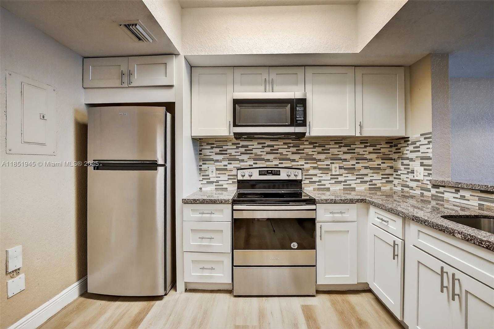 Small Image of 781 SOUTH WEST 148TH AVE #1506, Sunrise Number 8