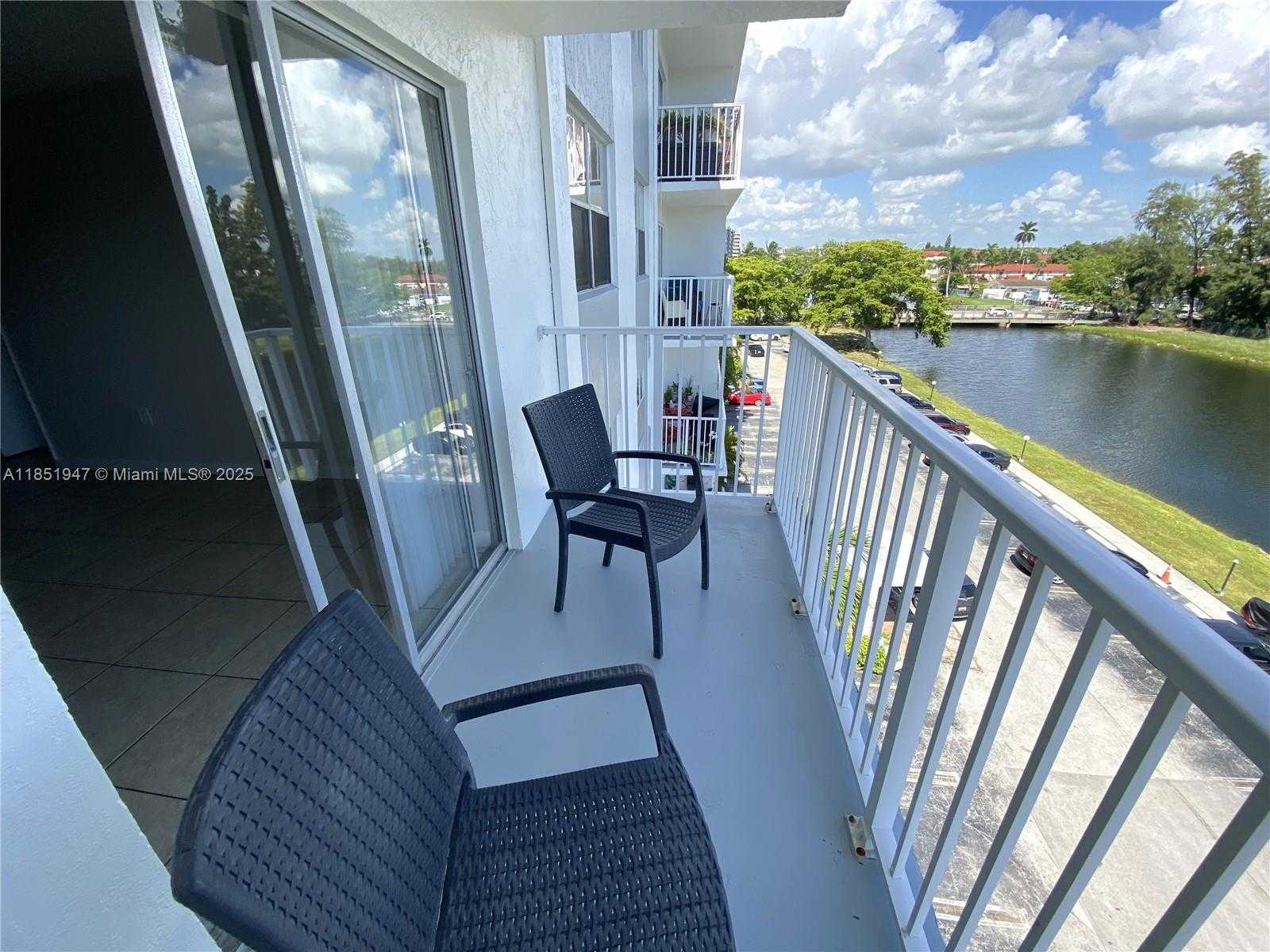 Small Image of 16465 NORTH EAST 22ND AVE #513, North Miami Beach Number 6