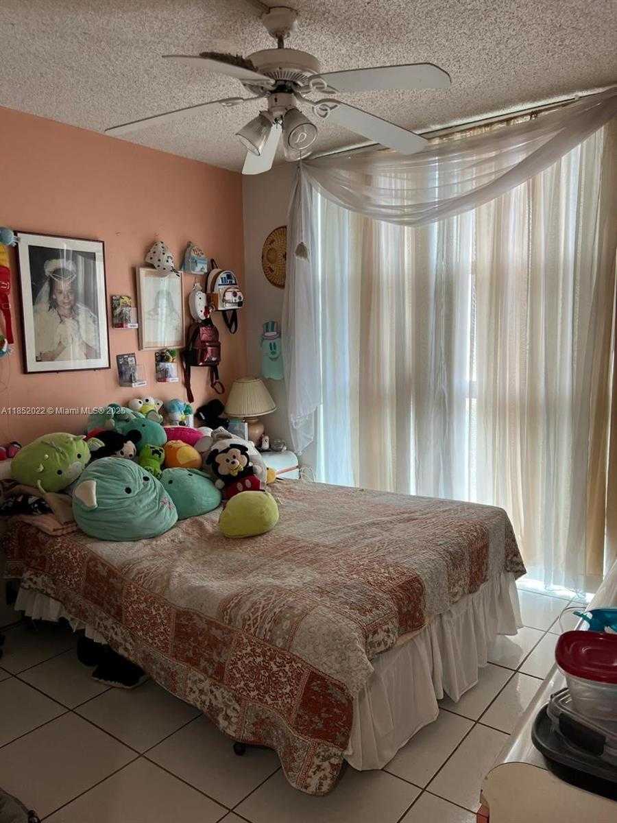 Small Image of 11780 SOUTH WEST 18TH ST #2, Miami Number 13