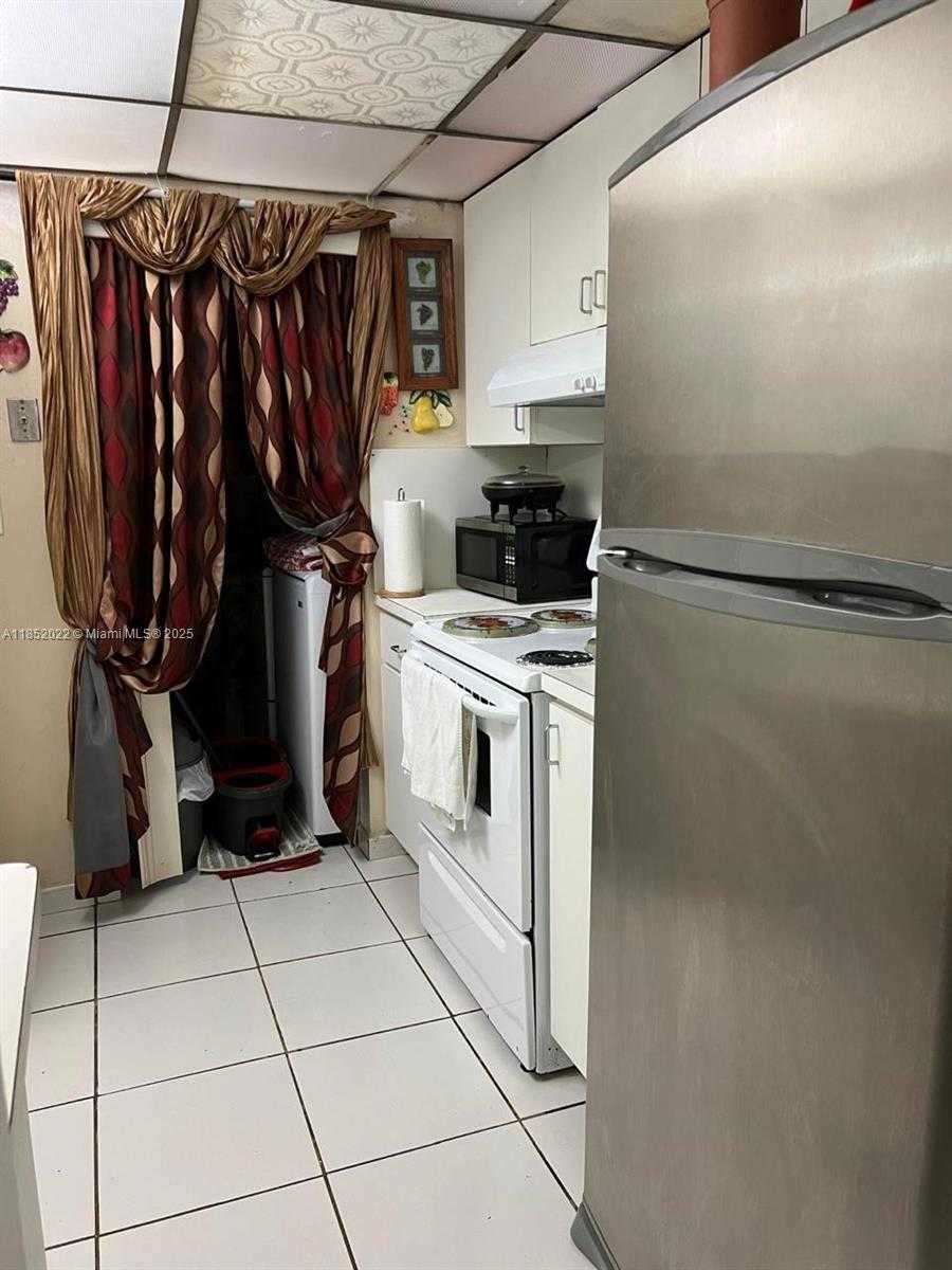 Small Image of 11780 SOUTH WEST 18TH ST #2, Miami Number 2