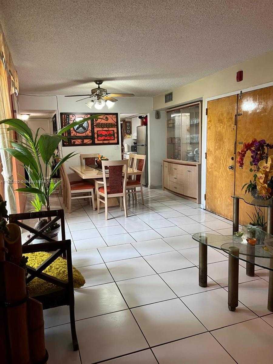 Small Image of 11780 SOUTH WEST 18TH ST #2, Miami Number 4