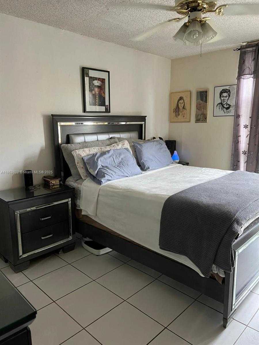 Small Image of 11780 SOUTH WEST 18TH ST #2, Miami Number 7