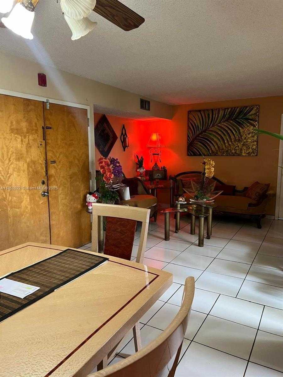 Small Image of 11780 SOUTH WEST 18TH ST #2, Miami Number 8