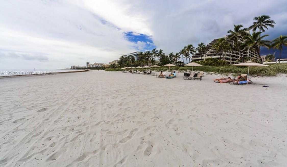 Small Image of 101 CRANDON BLVD #170, Key Biscayne Number 43