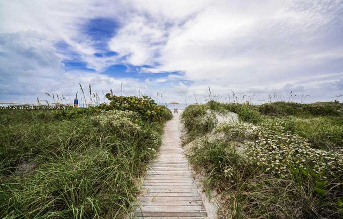 Small Image of 101 CRANDON BLVD #170, Key Biscayne Number 44
