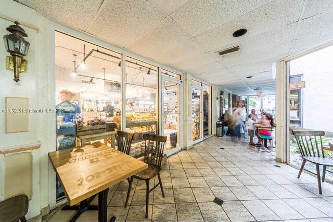 Small Image of 101 CRANDON BLVD #170, Key Biscayne Number 46