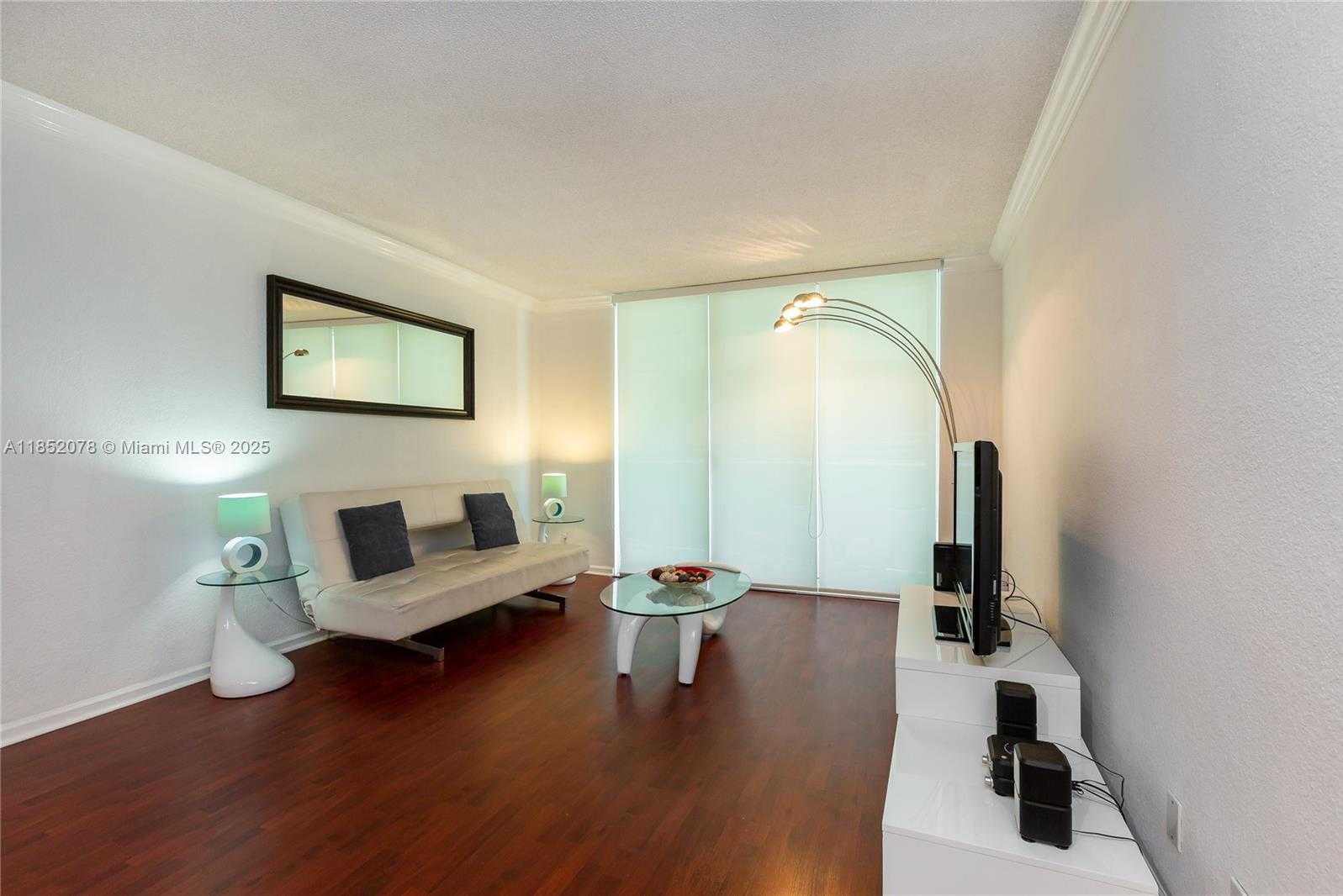 Small Image of 3901 SOUTH OCEAN DR #2D, Hollywood Number 13