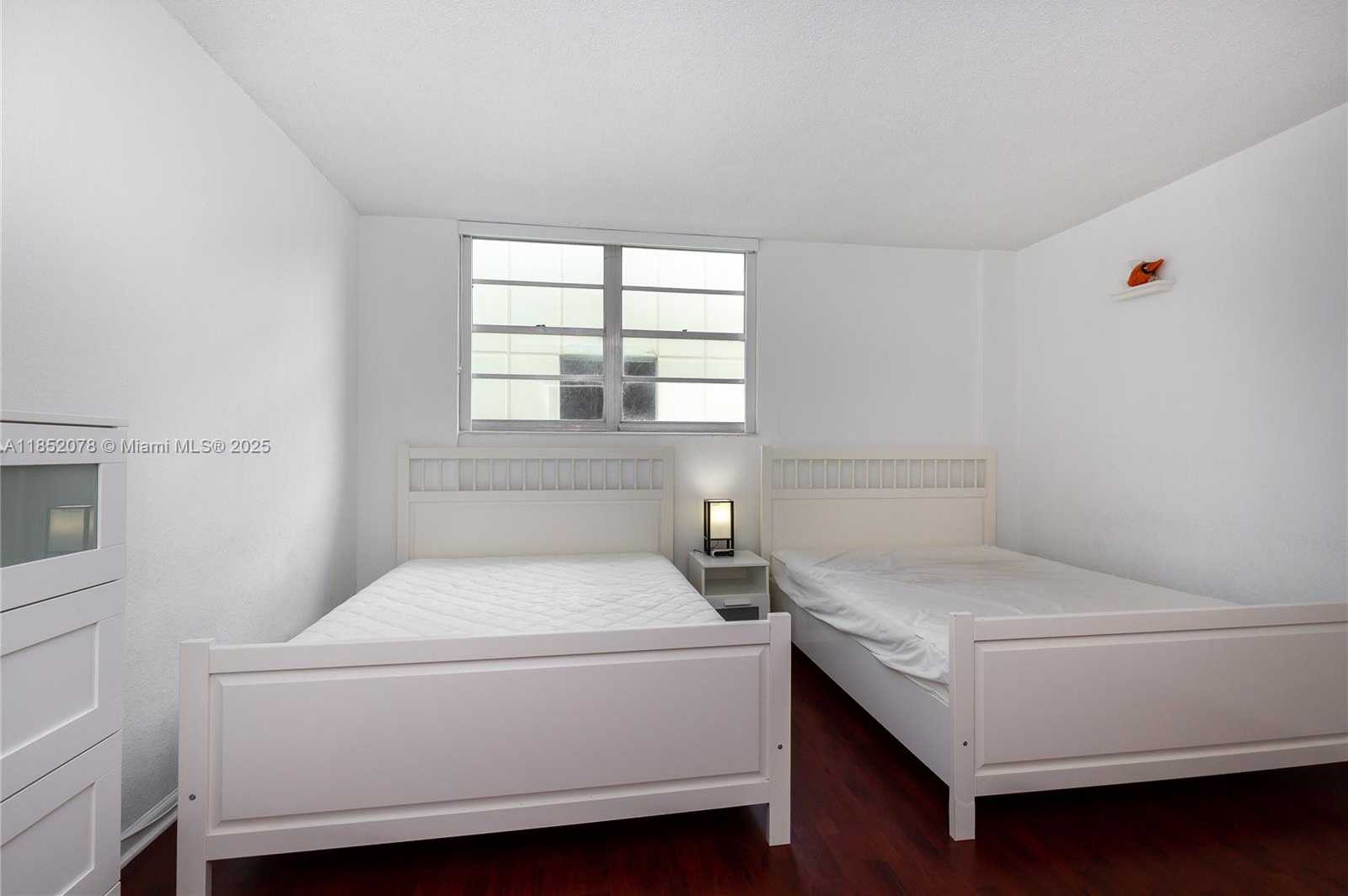 Small Image of 3901 SOUTH OCEAN DR #2D, Hollywood Number 22