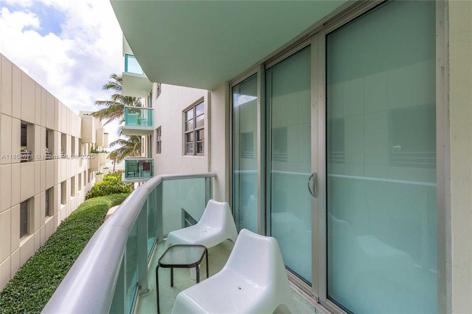 Small Image of 3901 SOUTH OCEAN DR #2D, Hollywood Number 29
