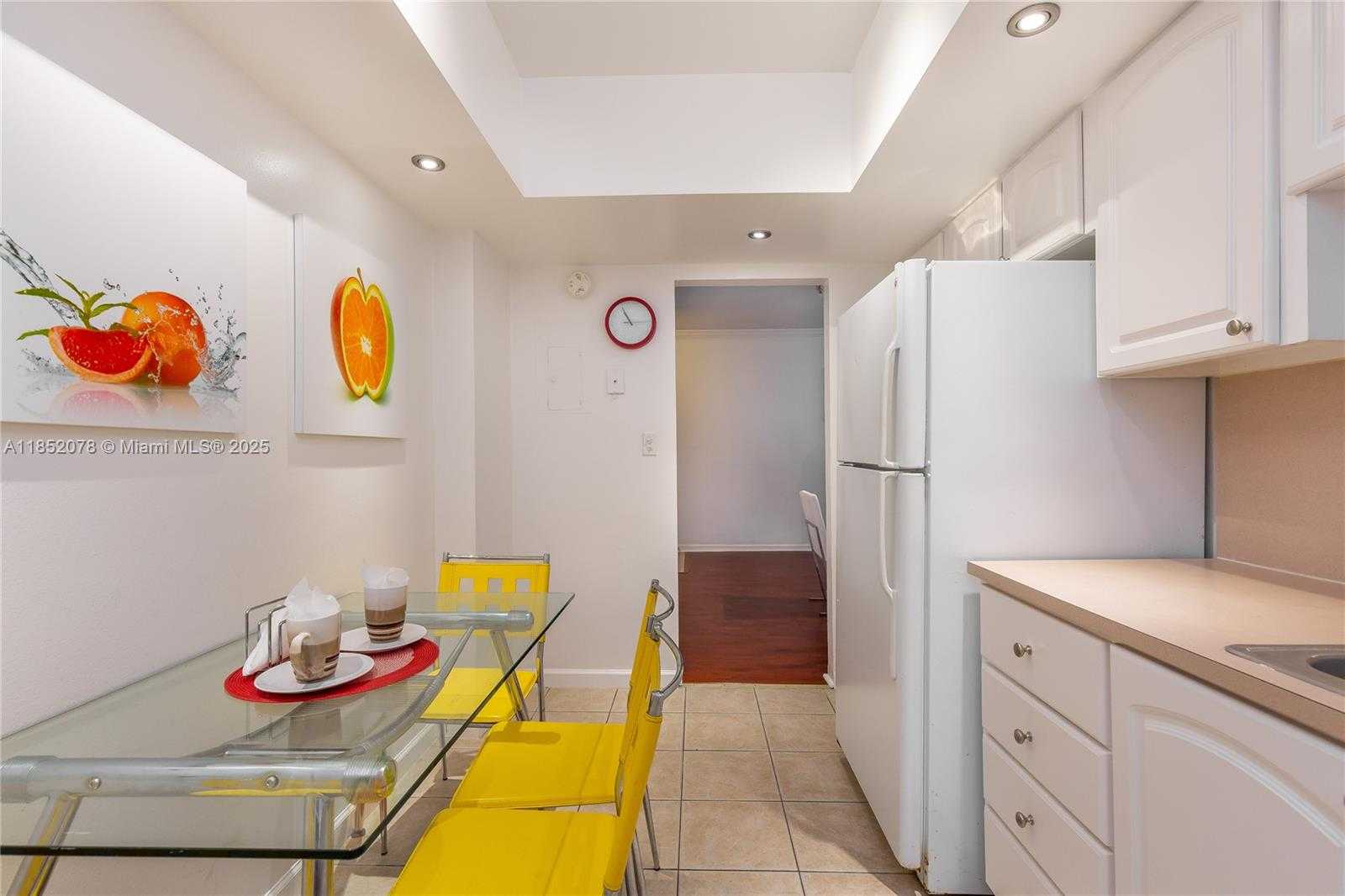 Small Image of 3901 SOUTH OCEAN DR #2D, Hollywood Number 7