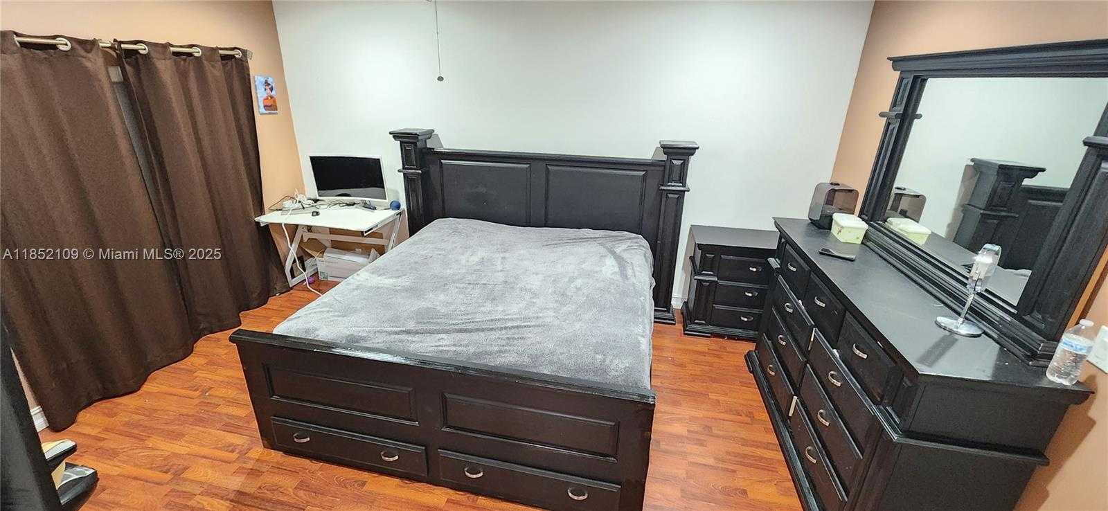 Small Image of 20732 SOUTH WEST 80TH CT, Cutler Bay Number 5