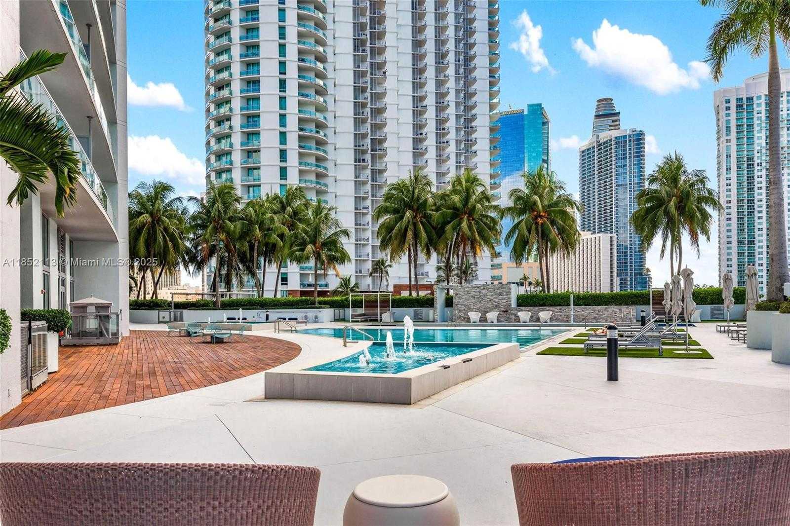 Small Image of 90 SOUTH WEST 3RD ST #4009, Miami Number 13