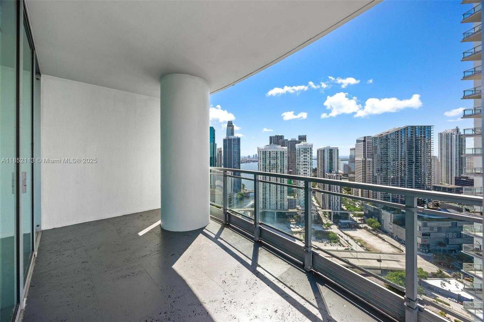 Small Image of 90 SOUTH WEST 3RD ST #4009, Miami Number 27
