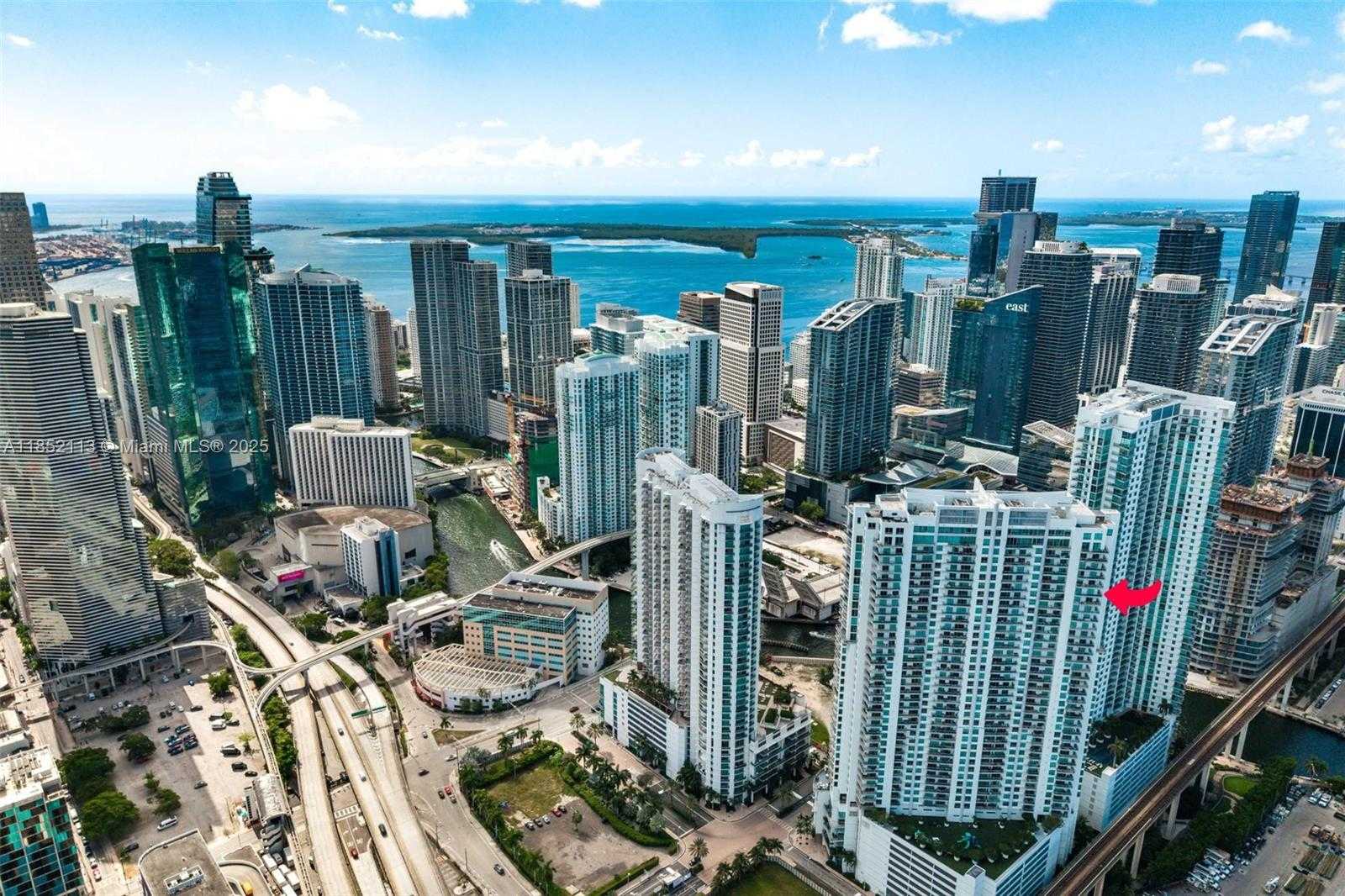 Small Image of 90 SOUTH WEST 3RD ST #4009, Miami Number 47