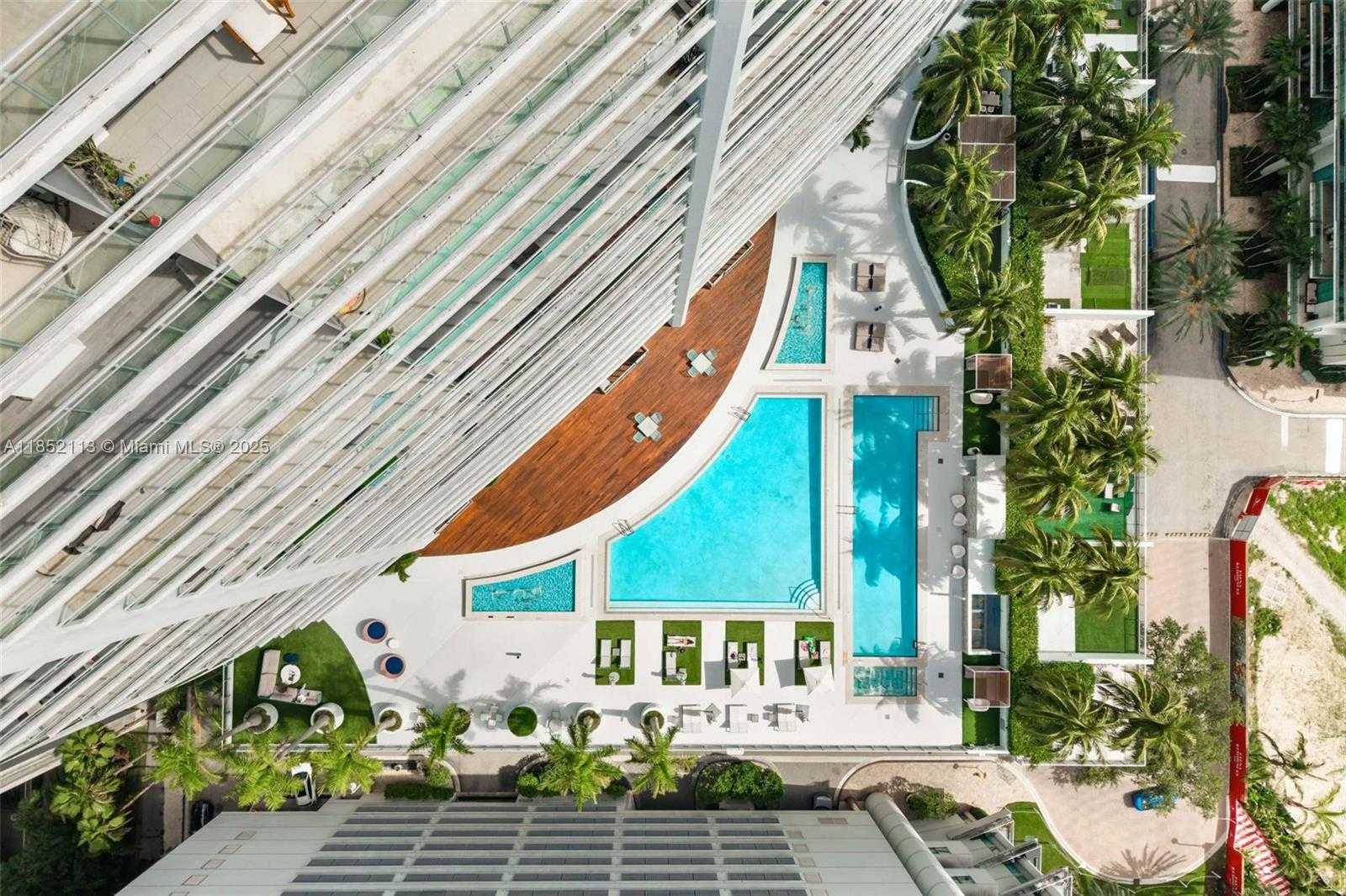 Small Image of 90 SOUTH WEST 3RD ST #4009, Miami Number 7