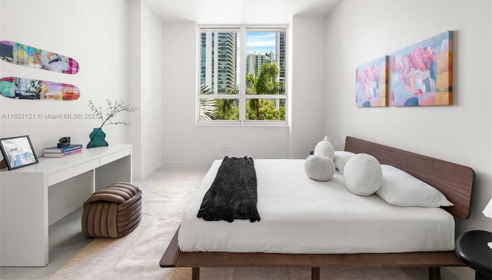 Small Image of 1155 BRICKELL BAY DR #203, Miami Number 15