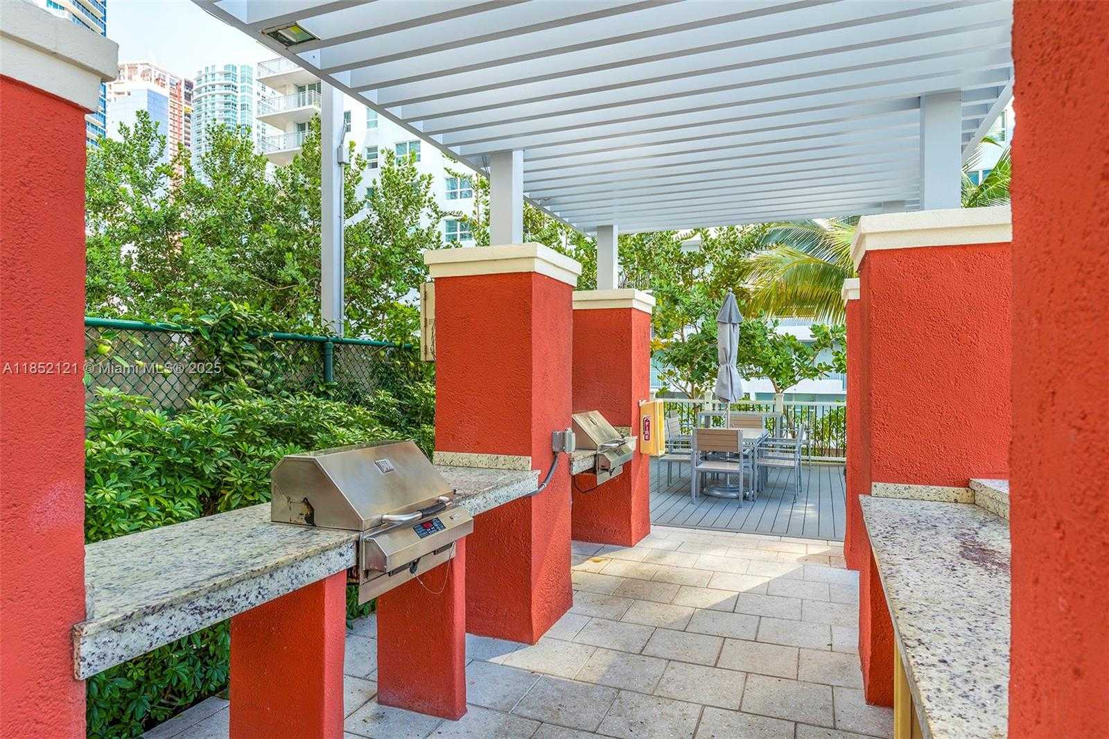 Small Image of 1155 BRICKELL BAY DR #203, Miami Number 30
