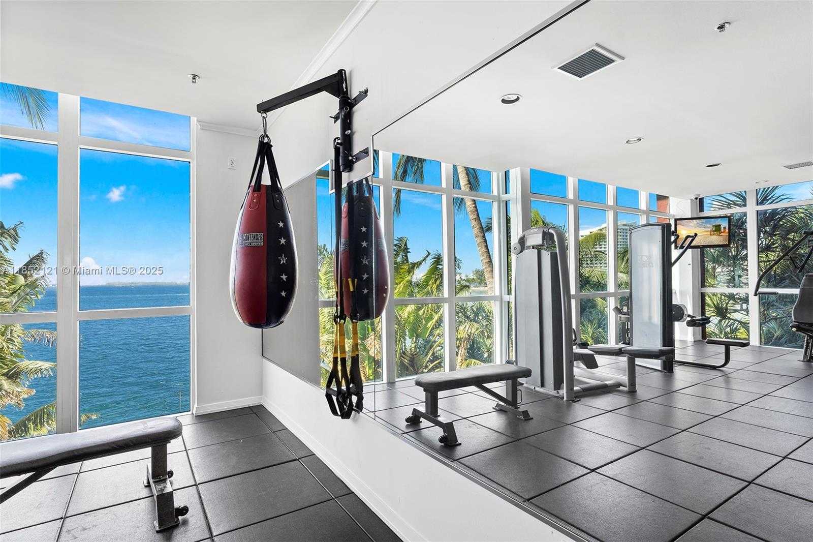 Small Image of 1155 BRICKELL BAY DR #203, Miami Number 34